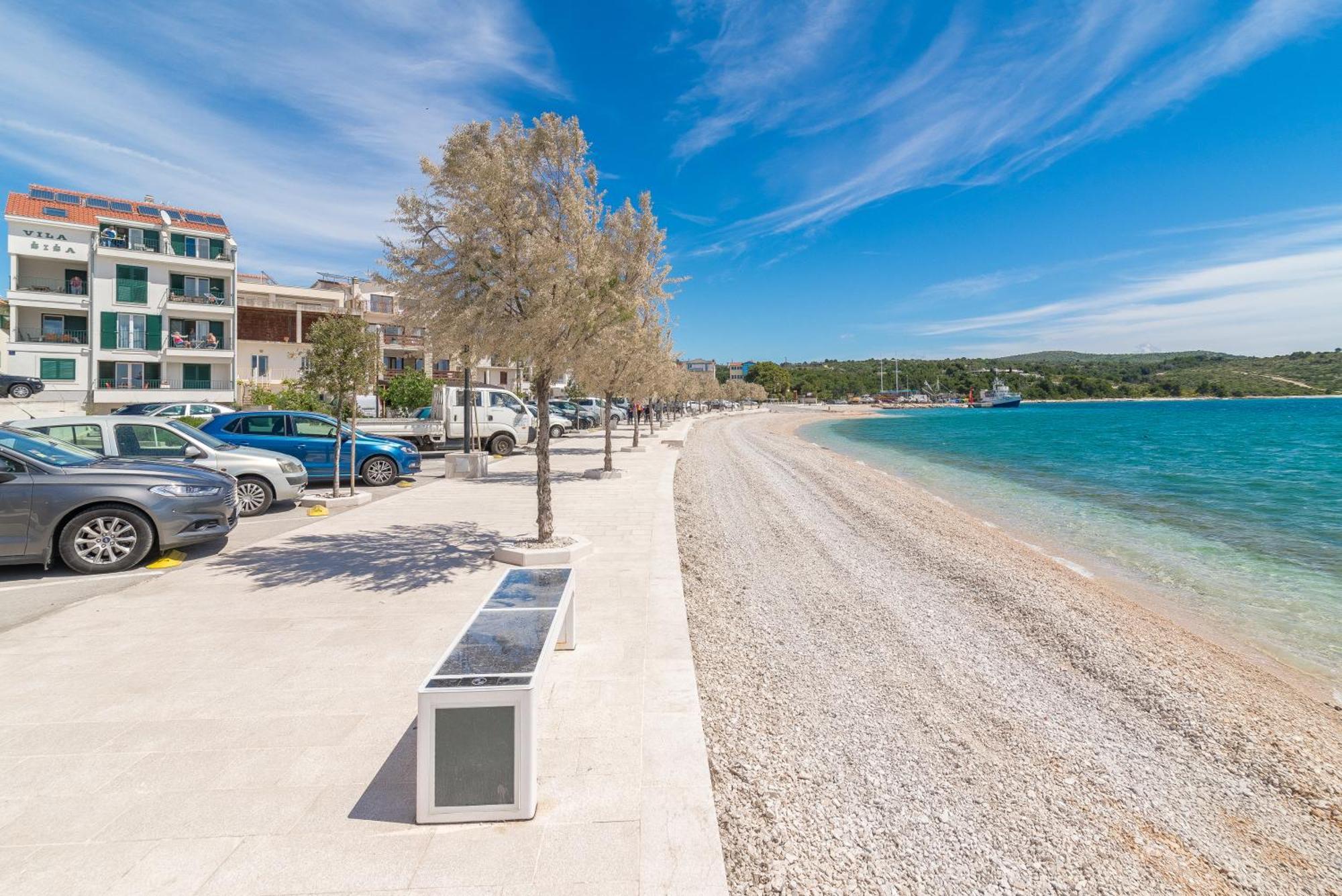 Beachfront Apartments Villa Sisa Primošten Zewnętrze zdjęcie