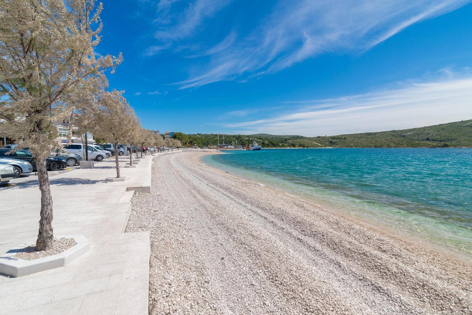 Beachfront Apartments Villa Sisa Primošten Zewnętrze zdjęcie